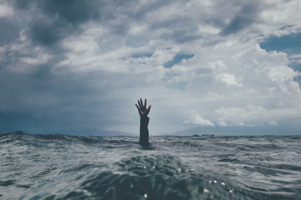hand-water